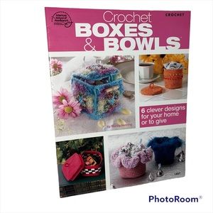 Crochet boxes and bowls by Nancy Nehring